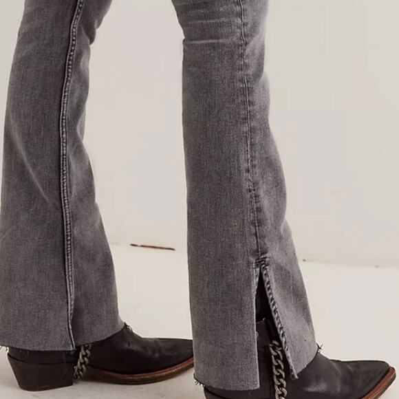 Free People We The Free Level Up Slit Slim Flare Jeans Ridge Grey size 32 - Picture 5 of 16